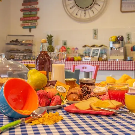 Al Poggio Bed & Breakfast
