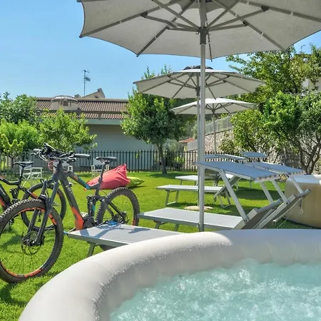 Al Poggio Bed & Breakfast Toirano